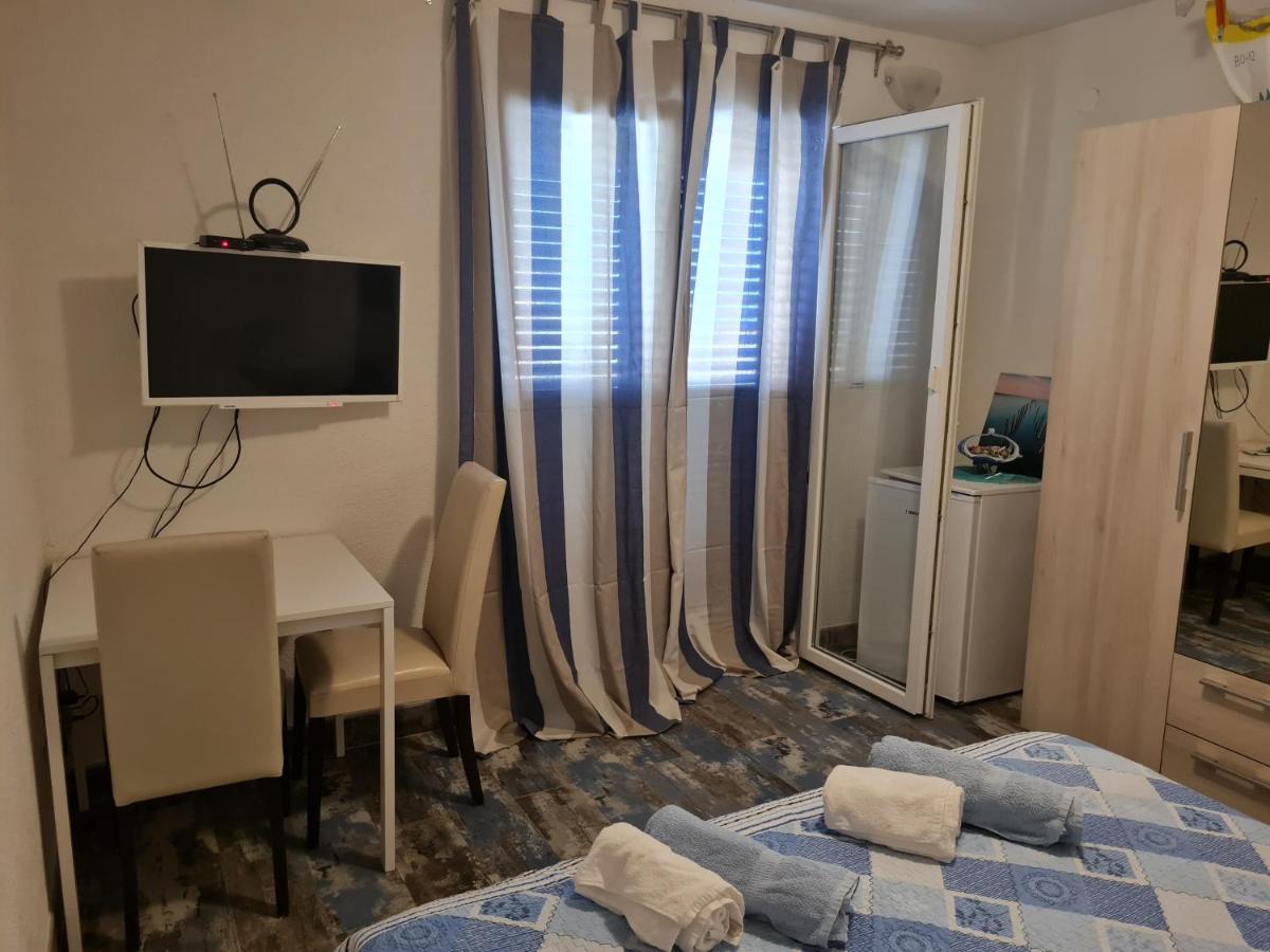Rooms Andelka โบล ภายนอก รูปภาพ